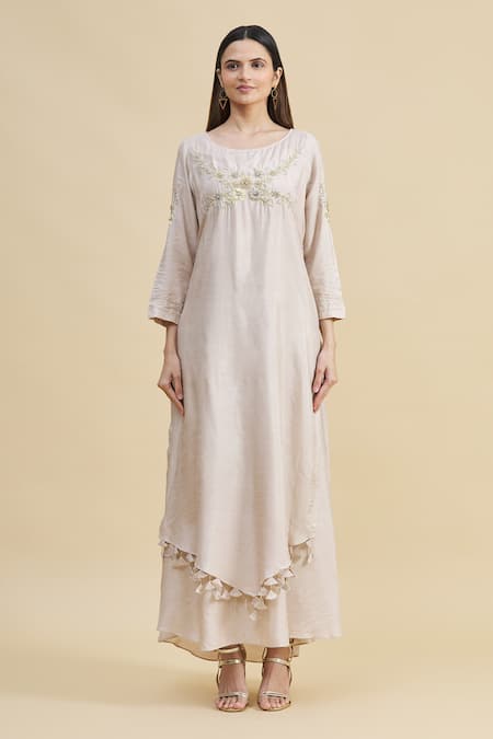 Shop_Zeel Doshi_White Silk Boat Embroidered Tunic  _Online_at_Aza_Fashions