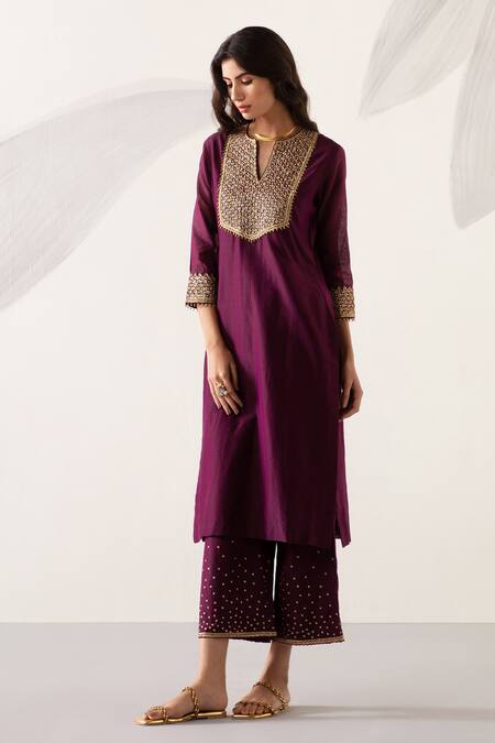 Sureena Chowdhri Purple Silk Chanderi Embroidered Thread Work Round Notched Kurta Set Online at Aza Fashions Sureena Chowdhri_Purple Silk Chanderi Embroidered Thread Work Round Notched Kurta Set_Online_at_Aza_Fashions