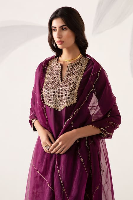 Buy Sureena Chowdhri Purple Silk Chanderi Embroidered Thread Work Round Notched Kurta Set Online at Aza Fashions Buy_Sureena Chowdhri_Purple Silk Chanderi Embroidered Thread Work Round Notched Kurta Set_Online_at_Aza_Fashions