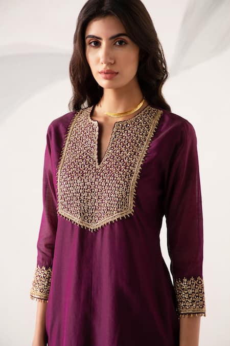 Shop Sureena Chowdhri Purple Silk Chanderi Embroidered Thread Work Round Notched Kurta Set Online at Aza Fashions Shop_Sureena Chowdhri_Purple Silk Chanderi Embroidered Thread Work Round Notched Kurta Set_Online_at_Aza_Fashions