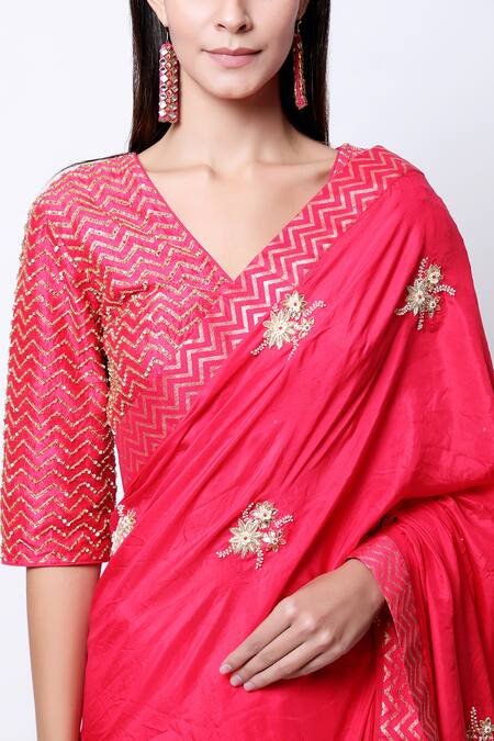 Nikasha_Coral Silk V Neck Embroidered Saree With Blouse _Online_at_Aza_Fashions