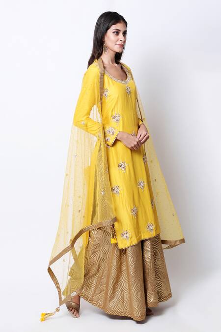 Nikasha_Gold Silk Round Embroidered Kurta Palazzo Set _Online_at_Aza_Fashions