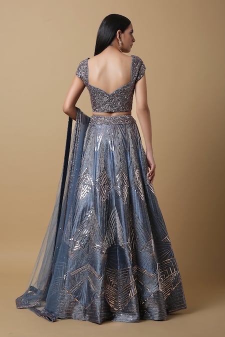 Niamh By Kriti Cutdana Embroidered Bridal Lehenga Set 