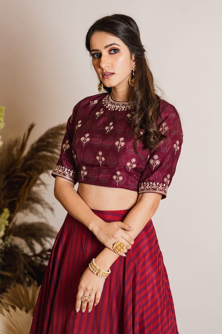 Maroon embroidered crop top with brocade skirt available only at Pernia's  Pop Up Shop. 2024