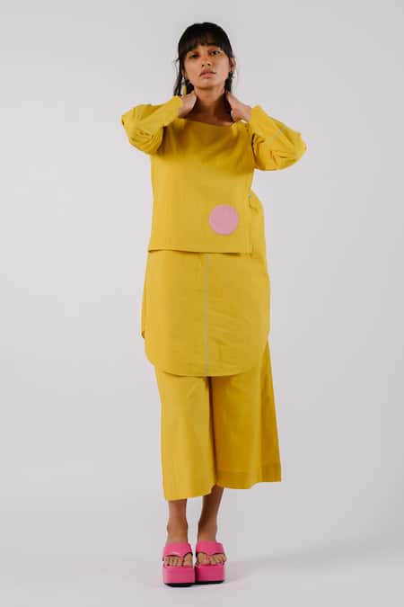 Buy Tussah By Siddhi Shah Yellow Cotton Threadwork Round Front Flap Tunic With Culottes Online at Aza Fashions Buy_Tussah By Siddhi Shah_Yellow Cotton Threadwork Round Front Flap Tunic With Culottes _Online_at_Aza_Fashions