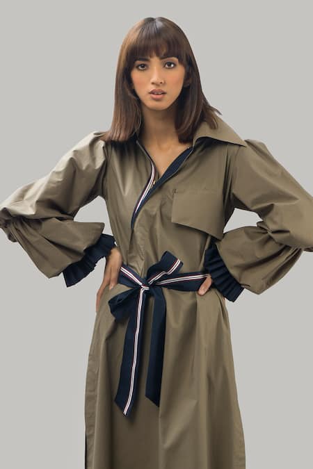 Buy Chillosophy Brown Poplin Straight Collar Slit Trench Dress Online at Aza Fashions Buy_Chillosophy_Brown Poplin Straight Collar Slit Trench Dress _Online_at_Aza_Fashions