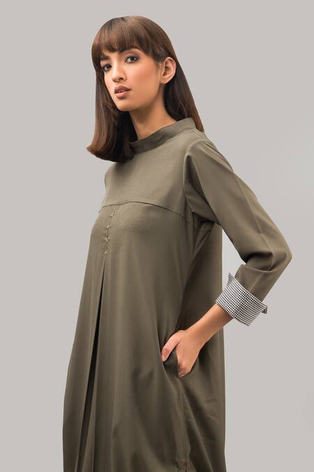 Shop Chillosophy Brown Poplin Round Short Dress With Drawcord Hem Online at Aza Fashions Shop_Chillosophy_Brown Poplin Round Short Dress With Drawcord Hem _Online_at_Aza_Fashions