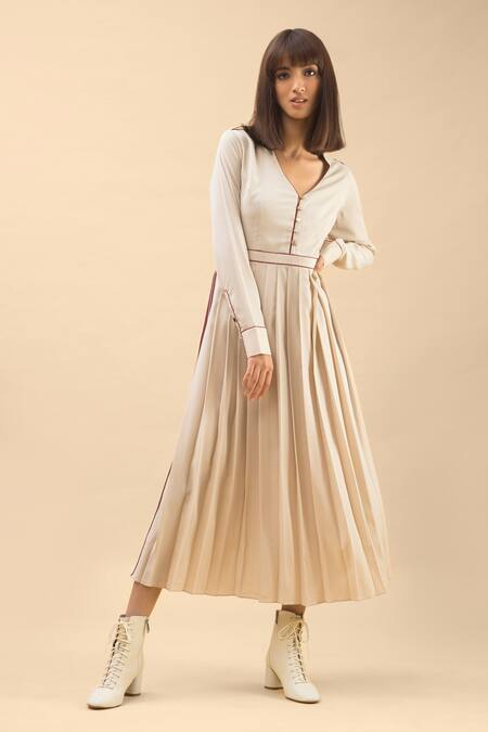 Chillosophy White European Crepe Band Collar Pleated A-line Dress Online at Aza Fashions Chillosophy_White European Crepe Band Collar Pleated A-line Dress _Online_at_Aza_Fashions