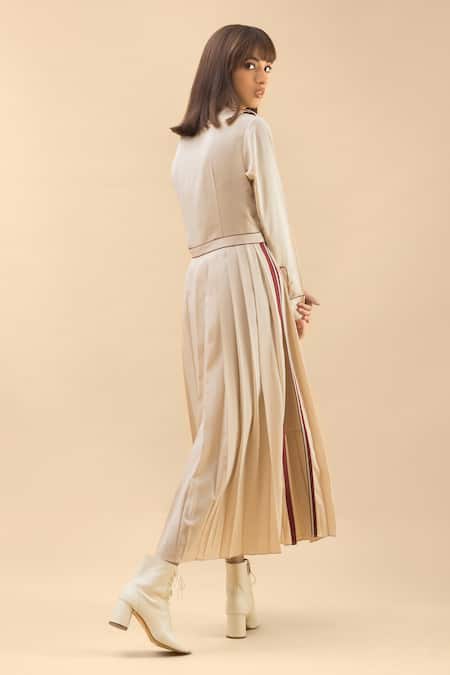 Shop Chillosophy White European Crepe Band Collar Pleated A-line Dress at Aza Fashions Shop_Chillosophy_White European Crepe Band Collar Pleated A-line Dress _at_Aza_Fashions