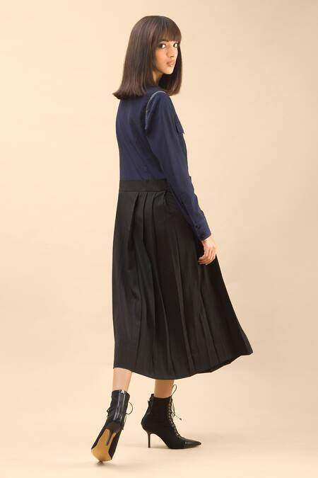 Shop Chillosophy Black European Crepe Straight Collar Pleated Midi Dress at Aza Fashions Shop_Chillosophy_Black European Crepe Straight Collar Pleated Midi Dress _at_Aza_Fashions