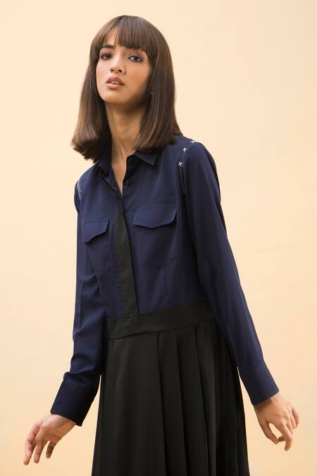 Chillosophy Black European Crepe Straight Collar Pleated Midi Dress at Aza Fashions Chillosophy_Black European Crepe Straight Collar Pleated Midi Dress _at_Aza_Fashions