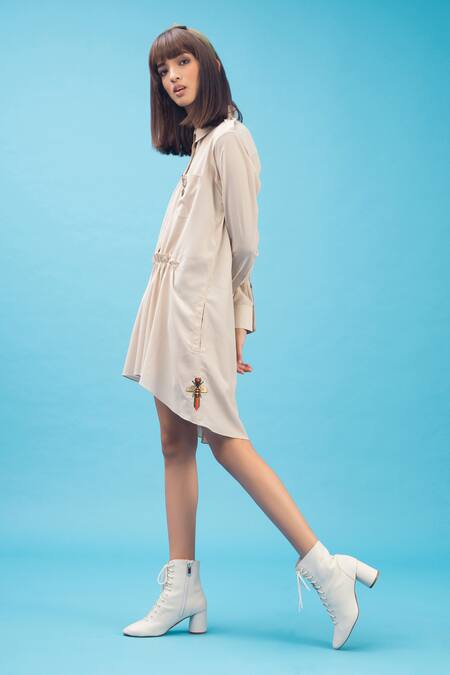 Chillosophy White European Crepe Straight Collar Anti-fit Dress Online at Aza Fashions Chillosophy_White European Crepe Straight Collar Anti-fit Dress _Online_at_Aza_Fashions