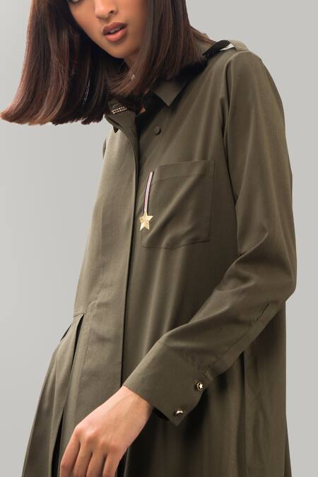 Shop Chillosophy Brown European Crepe Straight Collar Anti-fit Shirt Dress at Aza Fashions Shop_Chillosophy_Brown European Crepe Straight Collar Anti-fit Shirt Dress _at_Aza_Fashions