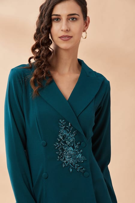 Shop_Aakaar_Green Heavy Moss Cutdana Collared Neck Blazer Style Tunic And Pant Set _Online_at_Aza_Fashions