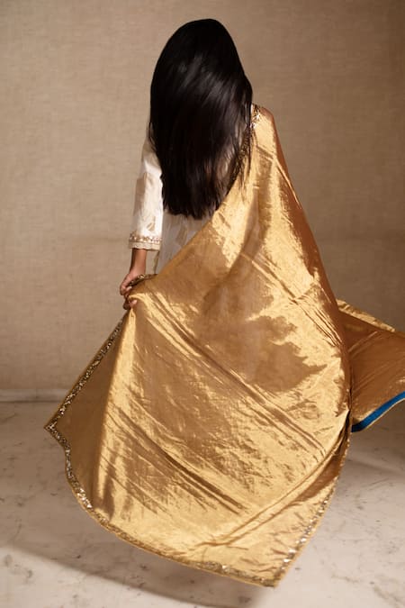 Shop_Priyanka Raajiv_Gold Silk Tissue Chanderi Embroidered Sequins Aabha Dupatta  _at_Aza_Fashions