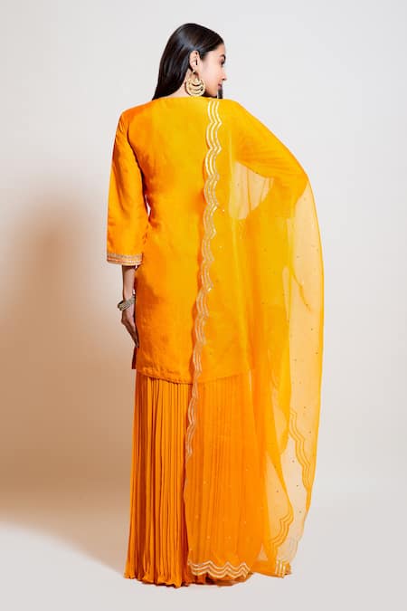 Shop Smriti By Anju Agarwal Orange Dupatta Organza, Kurta Silk, Lining Taffeta, Sharara Georgette Set at Aza Fashions Shop_Smriti By Anju Agarwal_Orange Dupatta Organza, Kurta Silk, Lining Taffeta, Sharara Georgette Set _at_Aza_Fashions