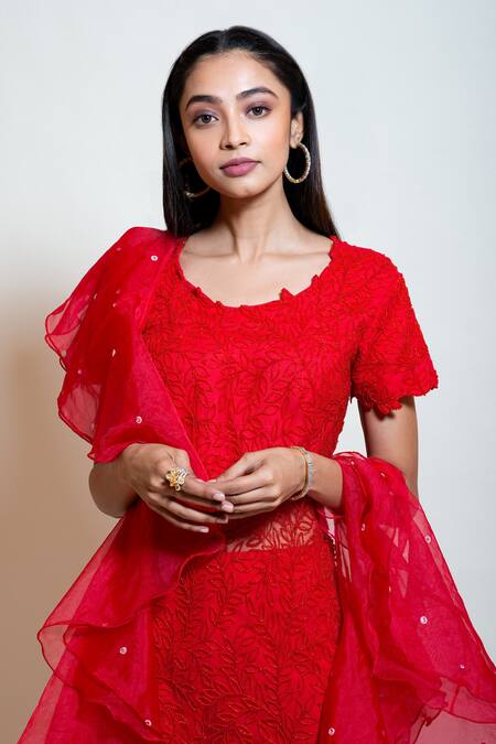 Buy_Smriti By Anju Agarwal_Red Bead Jaal Work Round Embellished Kurta Sharara Set _Online_at_Aza_Fashions