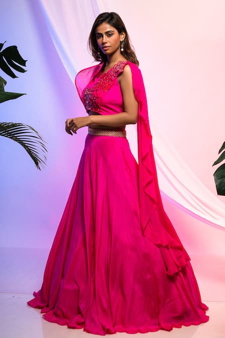 Smriti By Anju Agarwal_Fuchsia Blouse- Chinon And Organza, Lehenga- Floral V With Embroidered _Online_at_Aza_Fashions