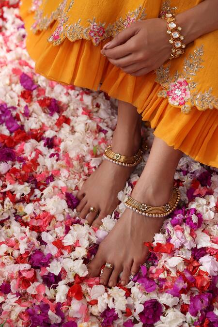 Shop Smriti By Anju Agarwal Yellow Blouse- Silk, Lehenga And Dupatta - Organza Mirror Ojasvi Embroidered Set Online at Aza Fashions Shop_Smriti By Anju Agarwal_Yellow Blouse- Silk, Lehenga And Dupatta - Organza Mirror Ojasvi Embroidered Set _Online_at_Aza_Fashions