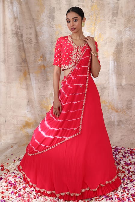 Smriti By Anju Agarwal Red Blouse- Silk, Dupatta- Crepe, Lehenga- Omaira Set With Embroidered 