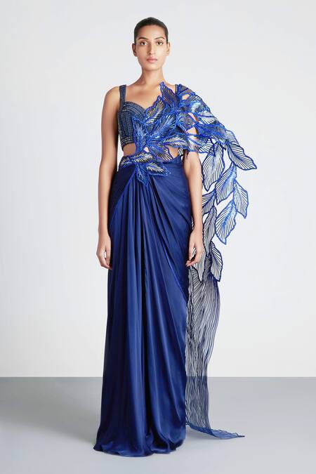 Amit Aggarwal_Blue Chiffon Sweetheart Neck Metallic Pre-draped Saree With Blouse _Online_at_Aza_Fashions