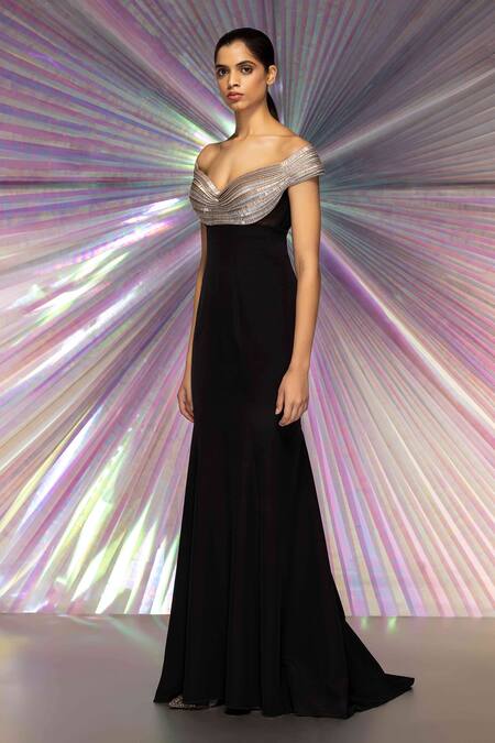 Amit Aggarwal Black Stretch Crepe Metallic Sweetheart Neck Hand Embroidered Moulded Gown Online at Aza Fashions Amit Aggarwal_Black Stretch Crepe Metallic Sweetheart Neck Hand Embroidered Moulded Gown_Online_at_Aza_Fashions