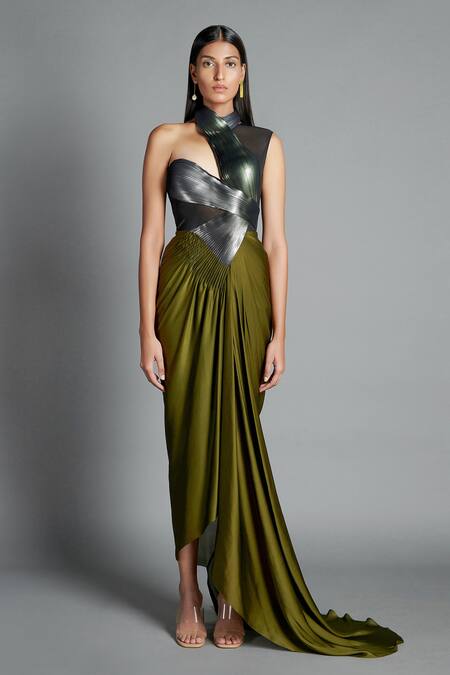 Amit Aggarwal Green Crinkled Chiffon High Neck Collar Draped Trail Dress Online at Aza Fashions Amit Aggarwal_Green Crinkled Chiffon High Neck Collar Draped Trail Dress _Online_at_Aza_Fashions