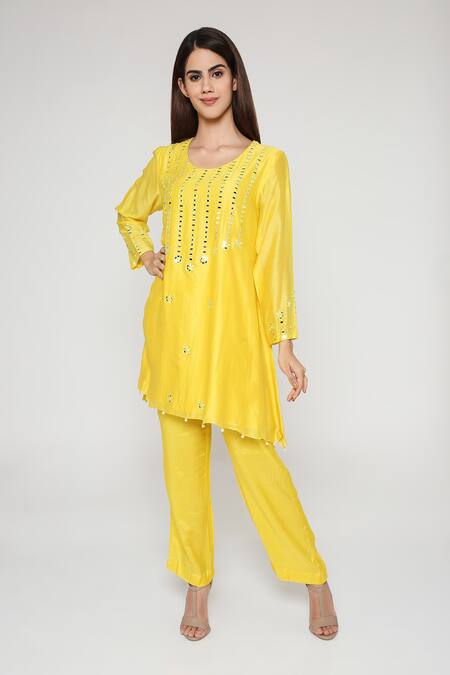Bha Sha Yellow Chanderi, Satin Mirrors Round Neck Embroidered Kurta Set Online at Aza Fashions Bha Sha_Yellow Chanderi, Satin Mirrors Round Neck Embroidered Kurta Set _Online_at_Aza_Fashions