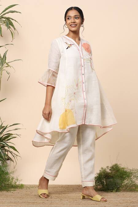 Kaveri_White Linen Leaf Print And Thread V Neck Kurta & Pant Set_Online_at_Aza_Fashions