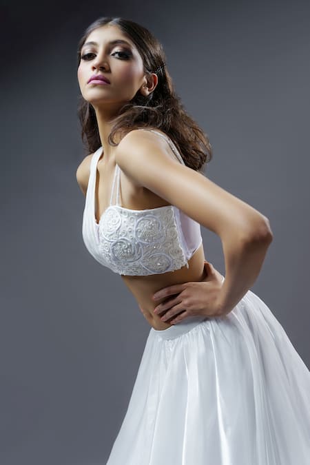 Astha Batra_White Dupatta Georgette And Net, Lehenga Organza & Blouse Set_Online_at_Aza_Fashions