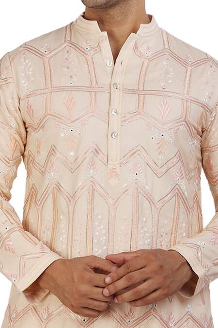 Nitesh Singh Chauhan_Peach Cotton Silk Rajasthani Embroidery Kurta Set _at_Aza_Fashions