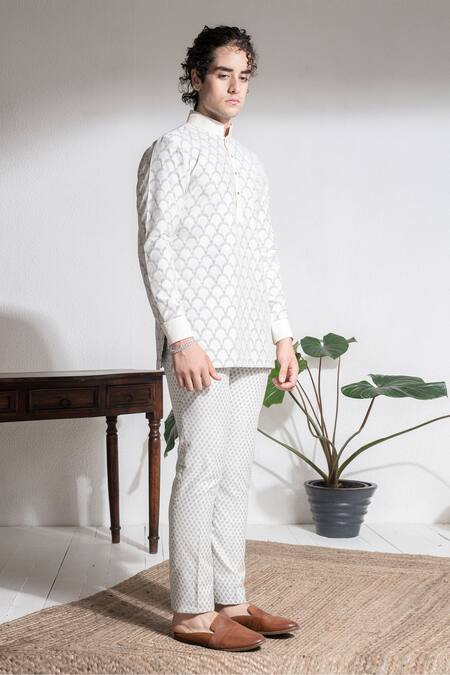 Buy_Abkasa_Ivory 100% Cotton Modal Silk Embroidered Patterned Kurta And Pyjama Set  _Online_at_Aza_Fashions