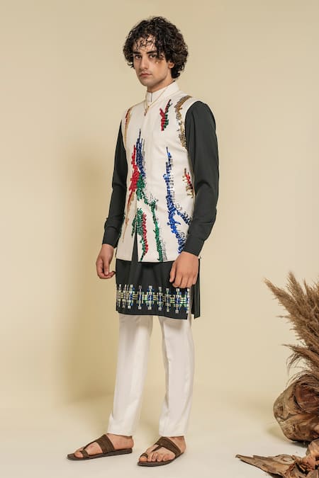 Buy Abkasa Ivory Terrycloth Sequins, Embroidery Bundi Kurta Set Online at Aza Fashions Buy_Abkasa_Ivory Terrycloth Sequins, Embroidery Bundi Kurta Set _Online_at_Aza_Fashions