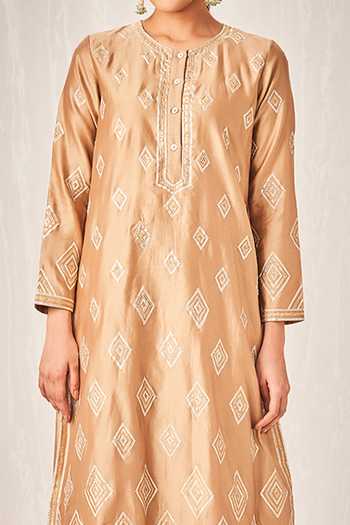 Buy Gulabo By Abu Sandeep Brown Chanderi Silk Gota Work Kurta Online at Aza Fashions Buy_Gulabo By Abu Sandeep_Brown Chanderi Silk Gota Work Kurta _Online_at_Aza_Fashions