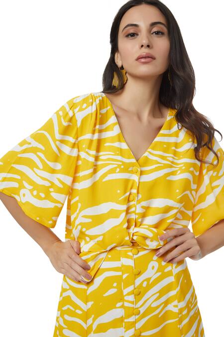 Buy_Ankita_Yellow Slub Satin V Neck Sally Printed Top And Skirt Set _Online_at_Aza_Fashions