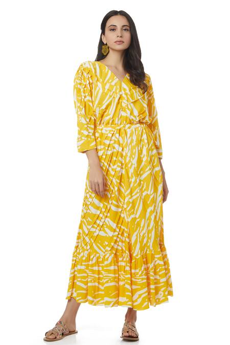 Buy_Ankita_Yellow Double Georgette V Neck Aruba Animal Print Midi Dress _Online_at_Aza_Fashions