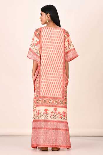 Shop Samyukta Singhania Pink Floral Print Kaftan at Aza Fashions Shop_Samyukta Singhania_Pink Floral Print Kaftan _at_Aza_Fashions