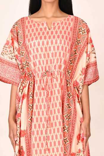 Samyukta Singhania Pink Floral Print Kaftan at Aza Fashions Samyukta Singhania_Pink Floral Print Kaftan _at_Aza_Fashions