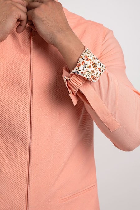 Buy_Arjan Dugal_Peach Sustainable Silk Viscose Pintuck Bundi _Online_at_Aza_Fashions