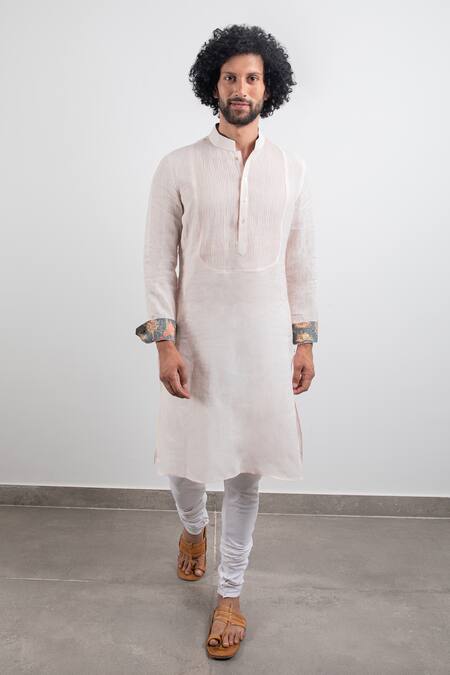 Arjan Dugal Linen Pintuck Kurta Set 