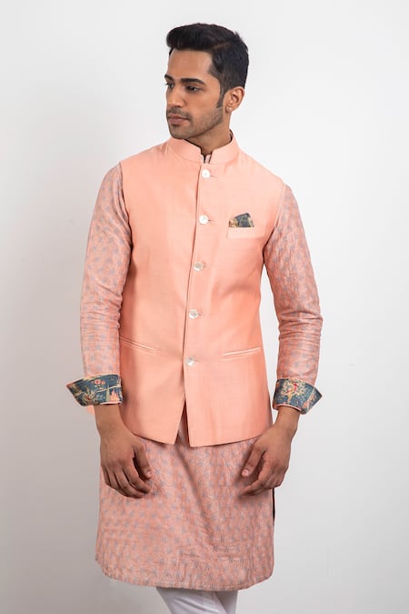 IZMIR BANDHGALA PAIRED WITH A KURTA AND A TROUSER. – The Black Lapel