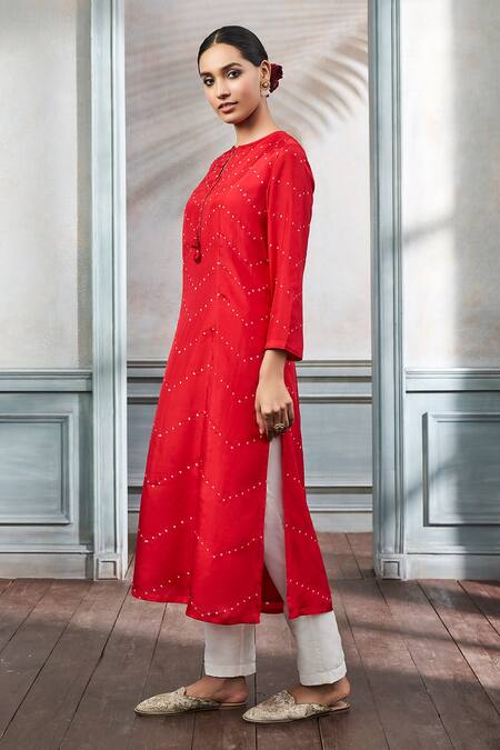 Anita Dongre Red 100 % Silk Bandhani Pattern Keyhole Kunisha Kurta Online at Aza Fashions Anita Dongre_Red 100 % Silk Bandhani Pattern Keyhole Kunisha Kurta_Online_at_Aza_Fashions