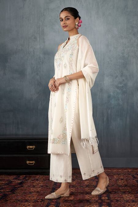 Anita Dongre_White Kurta And Bottom 80% Cotton & 20% Silk Embroidered Thread Brunda Pant Set_Online_at_Aza_Fashions