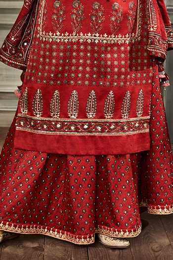 Anita Dongre_Tarita Ajrakh Sharara Set_at_Aza_Fashions