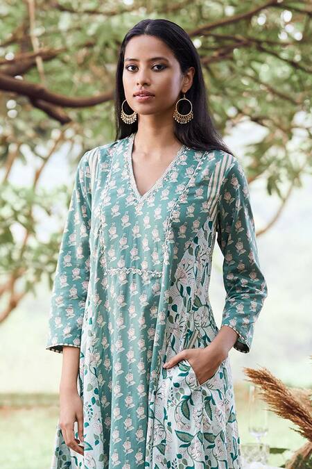 Shop_Anita Dongre_Alayla Tunic_at_Aza_Fashions