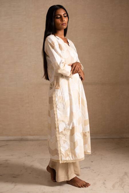 Priyanka Raajiv White Palazzo Handwoven Silk Floral Adia Upcycled Patchwork Kurta And Set Online at Aza Fashions Priyanka Raajiv_White Palazzo Handwoven Silk Floral Adia Upcycled Patchwork Kurta And Set _Online_at_Aza_Fashions