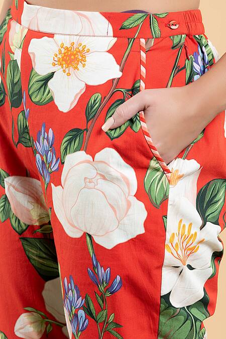 Shop Divi By Sonal Khandelwal Red , Satin Piping V-neck Wild Rose Print Straight Tunic And Pant Set Online at Aza Fashions Shop_Divi By Sonal Khandelwal_Red , Satin Piping V-neck Wild Rose Print Straight Tunic And Pant Set _Online_at_Aza_Fashions