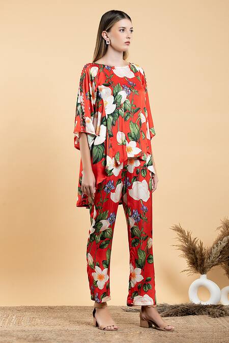 Shop Divi By Sonal Khandelwal Red Modal, Satin Boat Neck Wild Rose Print Top And Pant Co-ord Set Online at Aza Fashions Shop_Divi By Sonal Khandelwal_Red Modal, Satin Boat Neck Wild Rose Print Top And Pant Co-ord Set _Online_at_Aza_Fashions
