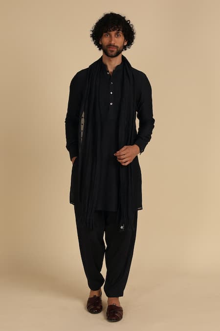 Arjan Dugal Black , Lycra Jamdani Handwoven Crinkled Kurta Set Online at Aza Fashions Arjan Dugal_Black , Lycra Jamdani Handwoven Crinkled Kurta Set _Online_at_Aza_Fashions