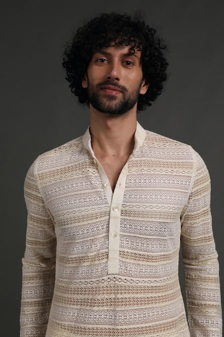Buy_Arjan Dugal_White Cotton Silk Embroidered Work Kurta Set _Online_at_Aza_Fashions